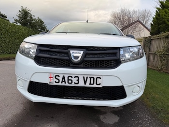Used Dacia Sandero 2013 for sale - 77662627: Photo