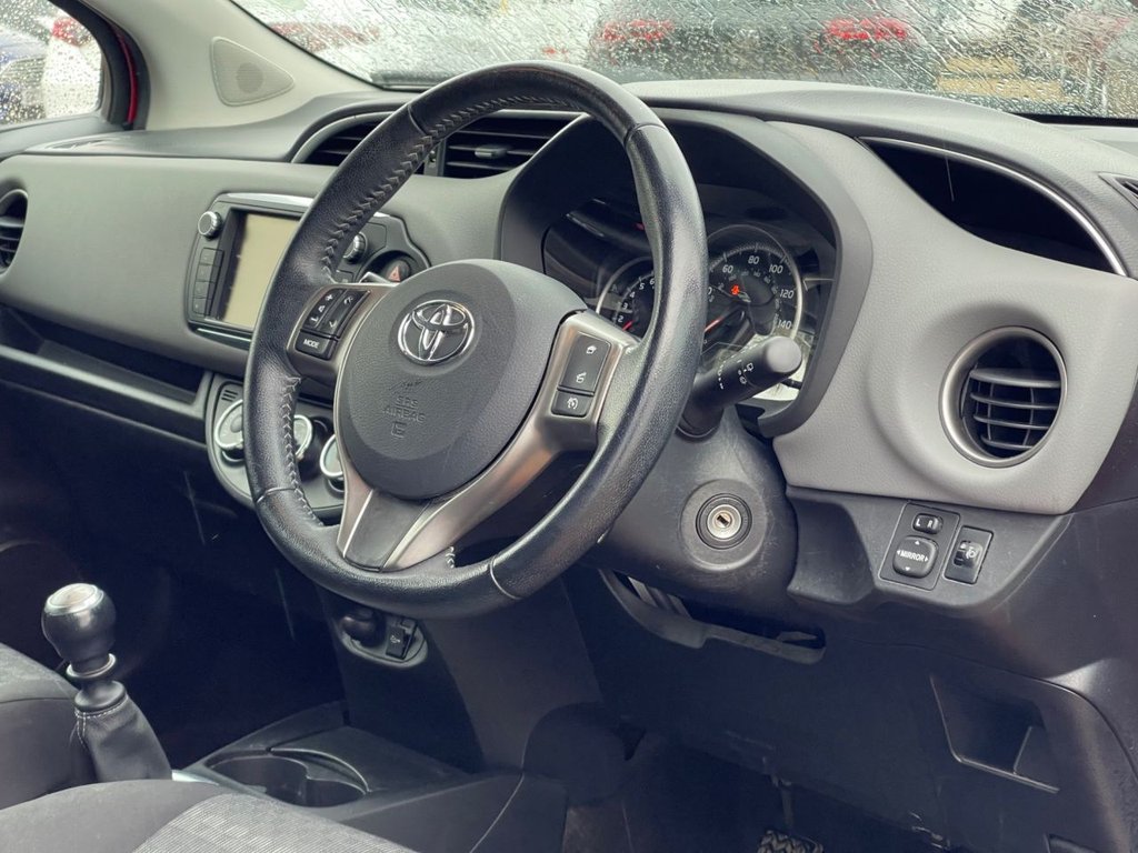 Used Toyota Yaris 2017 for sale - 76647715: Photo 8