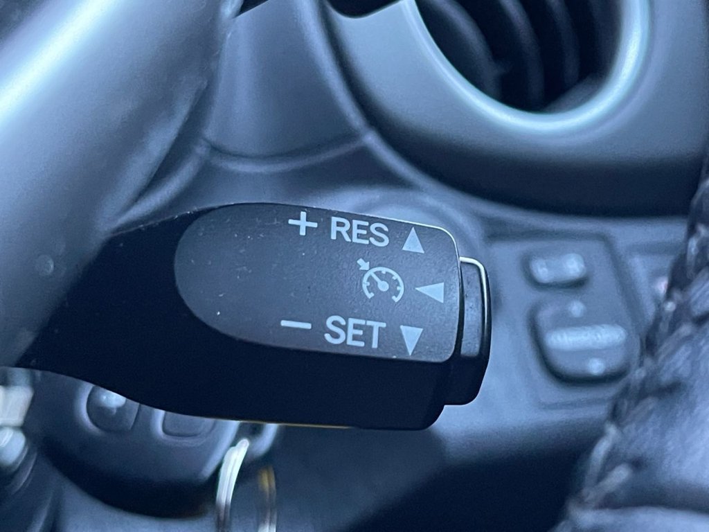 Used Toyota Yaris 2014 for sale - 77133534: Photo 6