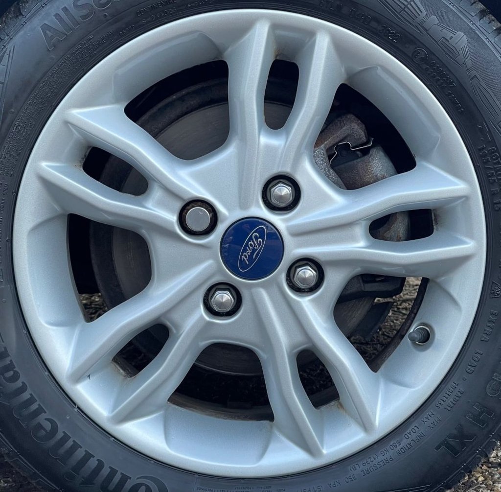 Used Ford Fiesta 2016 for sale - 77250481: Photo 4