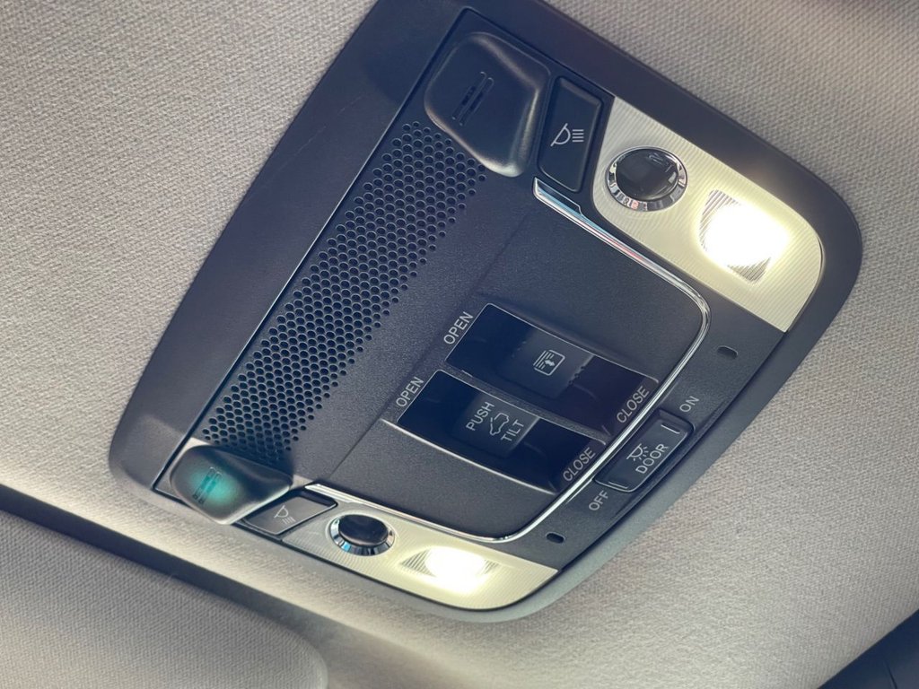 Used Honda HR-V 2018 for sale - 76986356: Photo 33