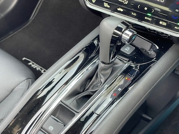 Used Honda HR-V 2018 for sale - 76986356: Photo