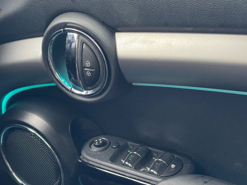 Used MINI Hatch 2020 for sale - 76768513: Photo 13