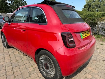 Used Fiat 500 2022 for sale - 75685334: Photo