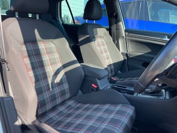 Used Volkswagen Golf 2019 for sale - 79233174: Photo