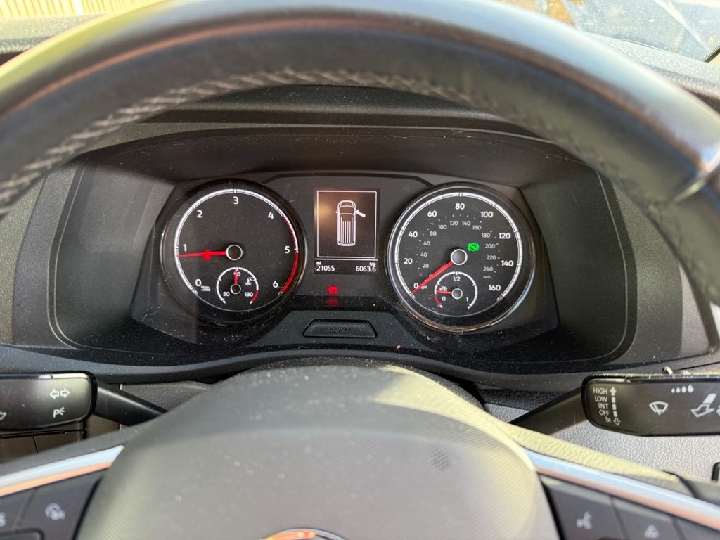 Used Volkswagen Transporter 2021 for sale - 75986171: Photo 17