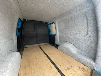 Used Volkswagen Caddy 2015 for sale - 78219397: Photo