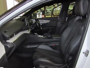 Used Peugeot 5008 2021 for sale - 79305596: Photo
