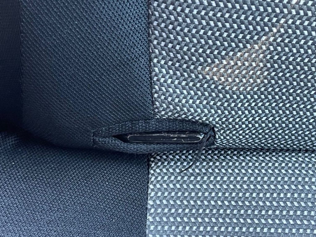 Used Hyundai i10 2010 for sale - 76665780: Photo 22