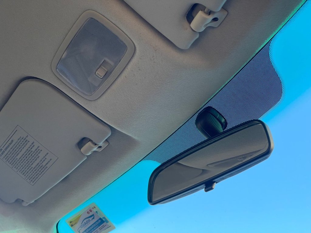 Used Hyundai i10 2010 for sale - 76665780: Photo 37