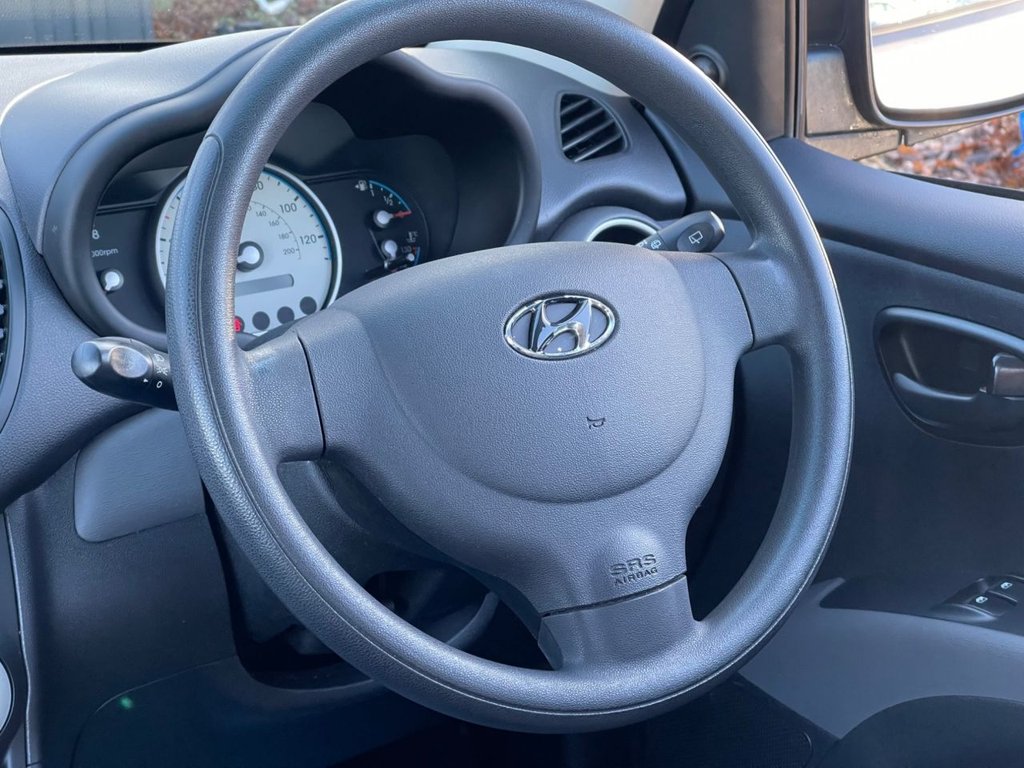 Used Hyundai i10 2010 for sale - 76665780: Photo 41