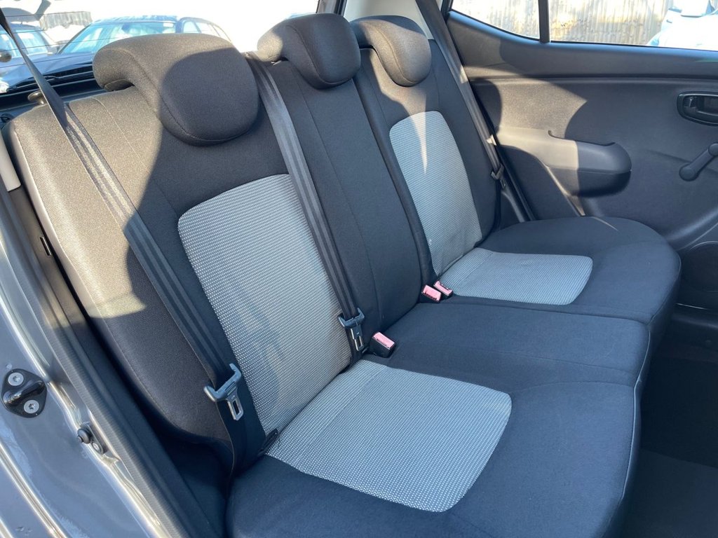 Used Hyundai i10 2010 for sale - 76665780: Photo 43