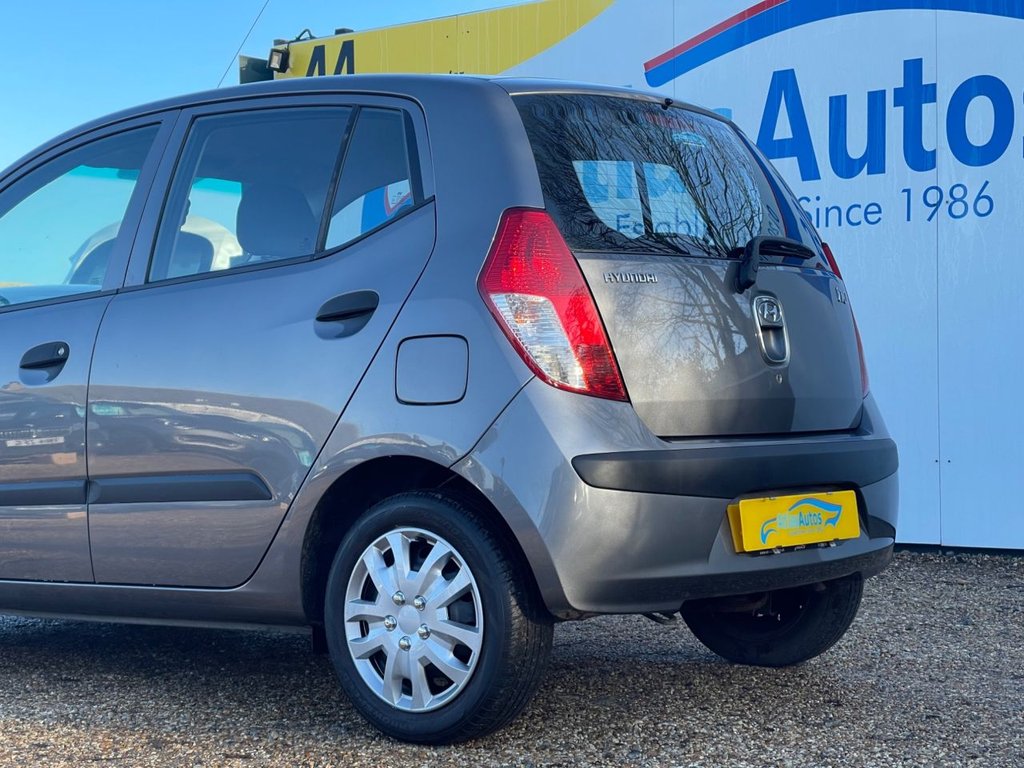 Used Hyundai i10 2010 for sale - 76665780: Photo 49