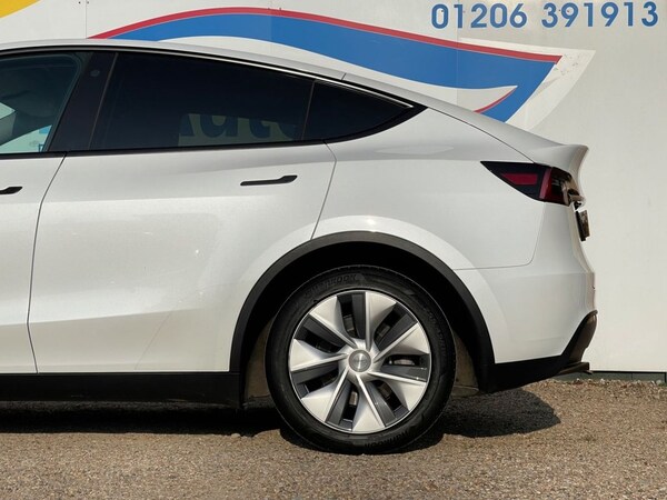 Used Tesla Model Y 2023 for sale - 75573380: Photo 36