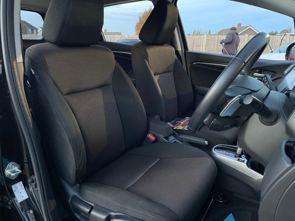 Used Honda Jazz 2016 for sale - 76202767: Photo 15