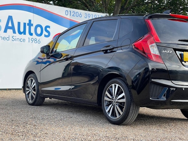 Used Honda Jazz 2016 for sale - 76202767: Photo 16
