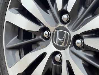 Used Honda Jazz 2016 for sale - 76202767: Photo