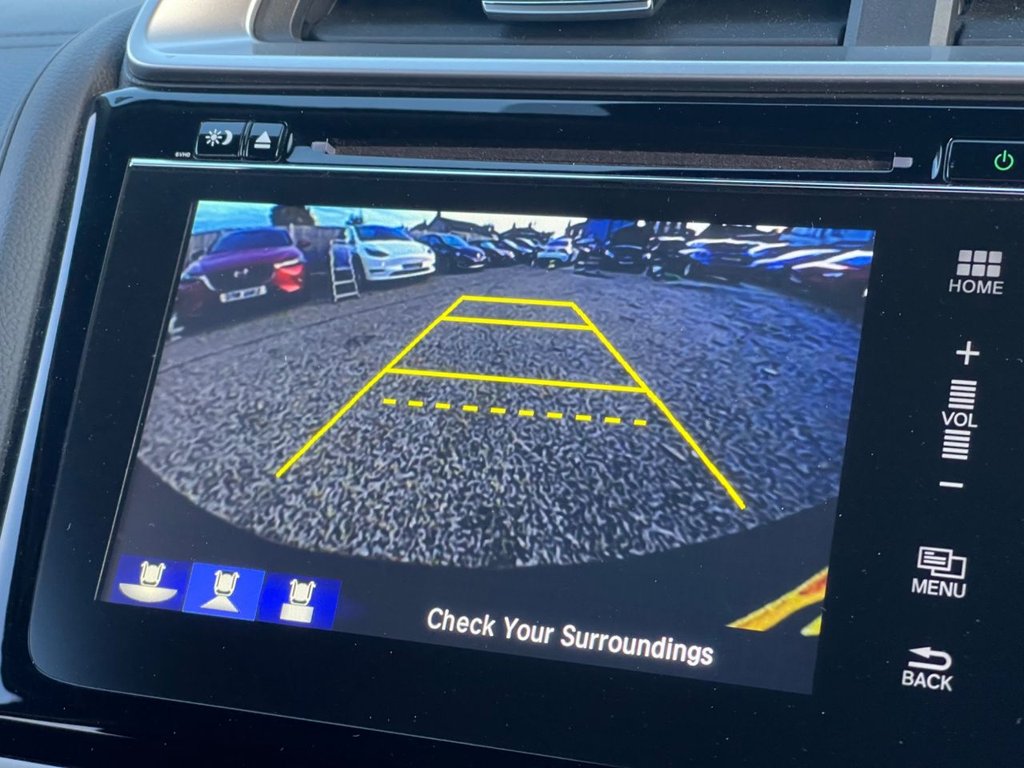 Used Honda Jazz 2016 for sale - 76202767: Photo 4