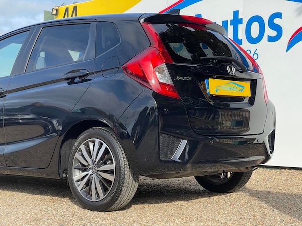 Used Honda Jazz 2016 for sale - 76202767: Photo 8