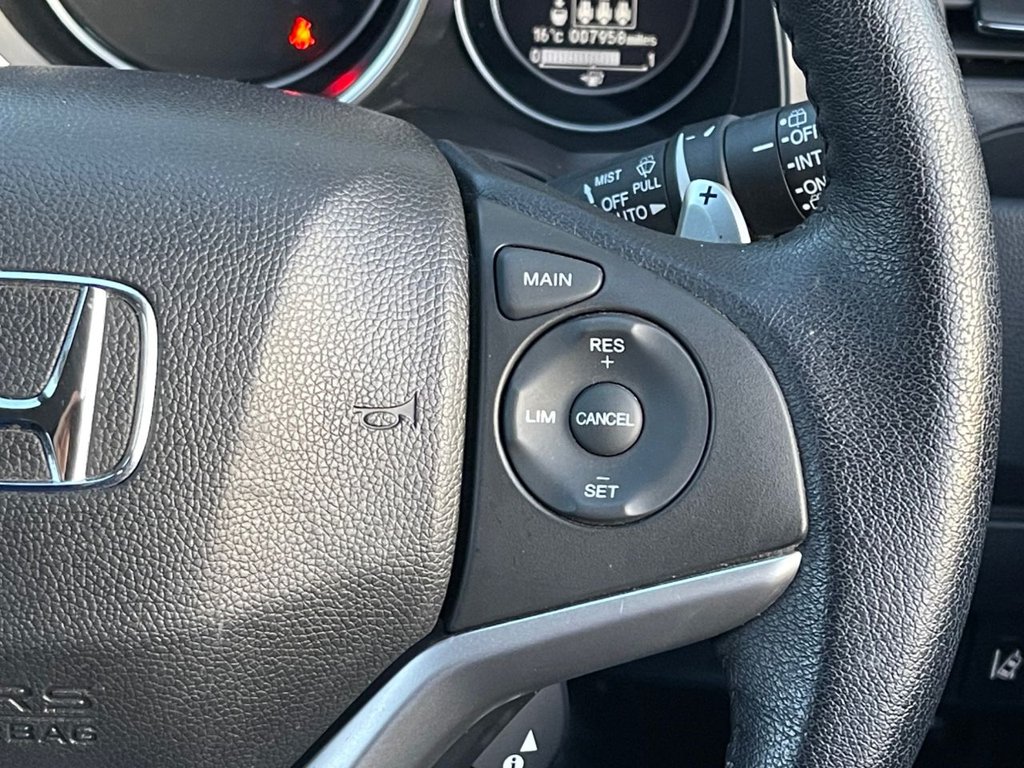 Used Honda Jazz 2016 for sale - 76202767: Photo 9