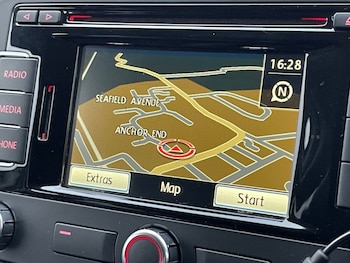 Used Volkswagen Amarok 2016 for sale - 78241791: Photo