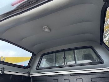 Used Volkswagen Amarok 2016 for sale - 78241791: Photo