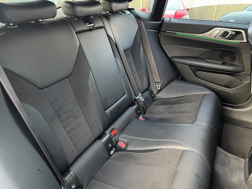 Used BMW i4 2022 for sale - 76389812: Photo 25