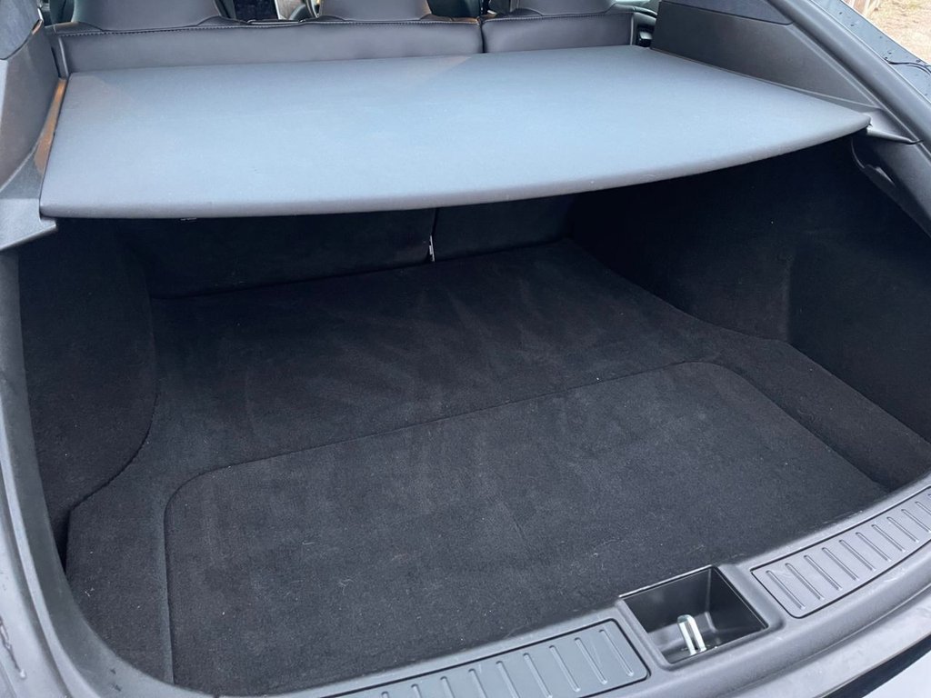 Used Tesla Model S 2019 for sale - 77037869: Photo 17