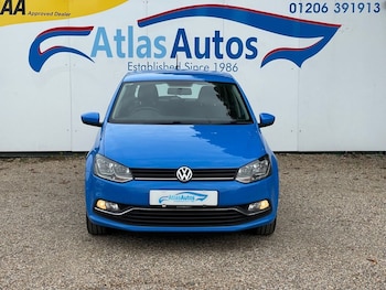 Used Volkswagen Polo 2015 for sale - 75986502: Photo