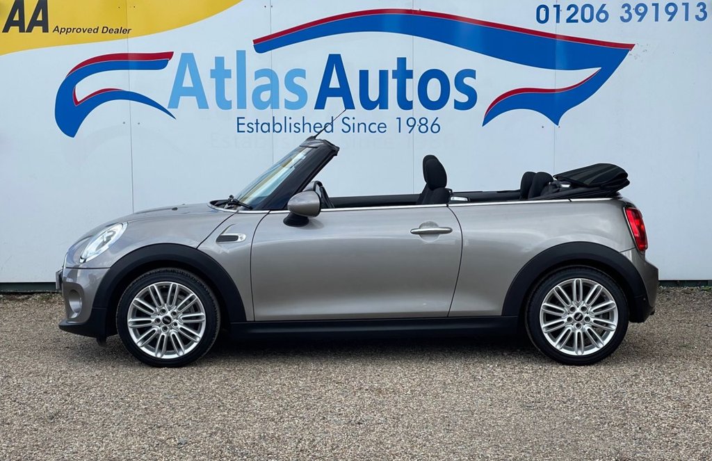 Used MINI Convertible 2017 for sale - 77672653: Photo 11