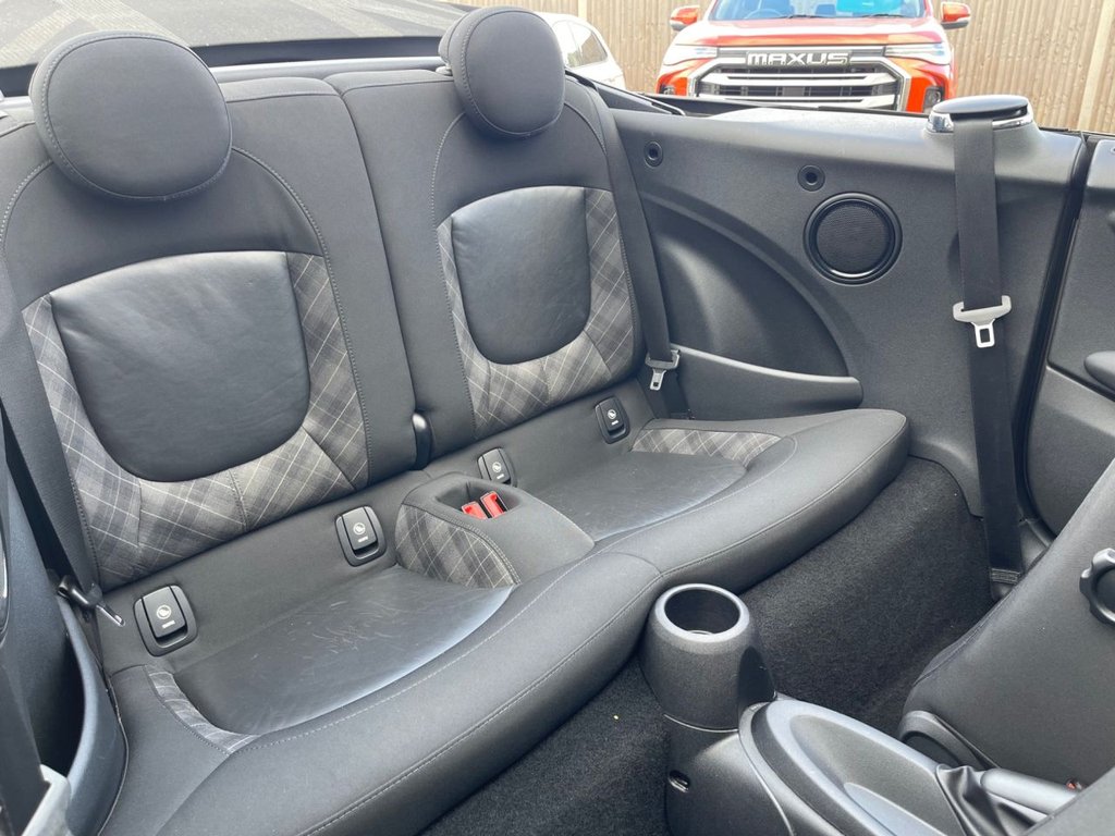 Used MINI Convertible 2017 for sale - 77672653: Photo 39