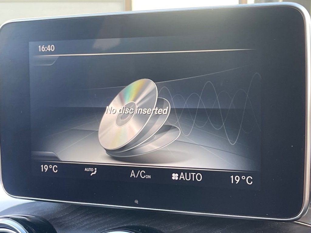 Used Mercedes-Benz GLC 2018 for sale - 77770951: Photo 21