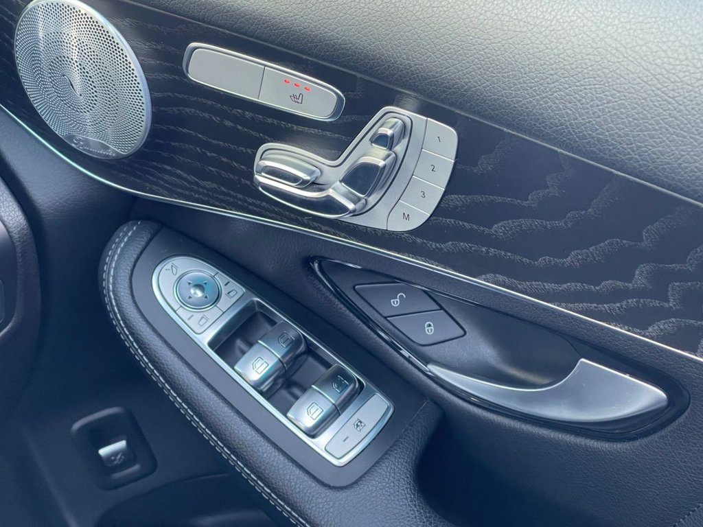 Used Mercedes-Benz GLC 2018 for sale - 77770951: Photo 26