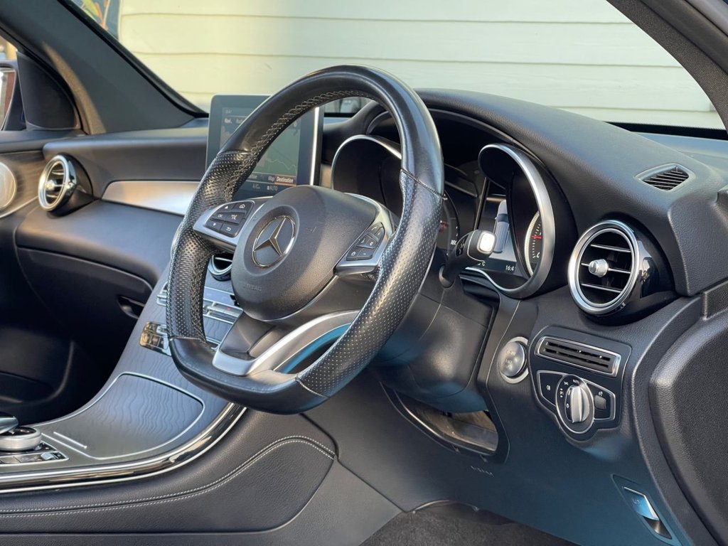 Used Mercedes-Benz GLC 2018 for sale - 77770951: Photo 41