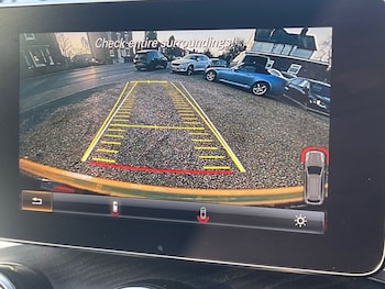 Used Mercedes-Benz GLC 2018 for sale - 77770951: Photo