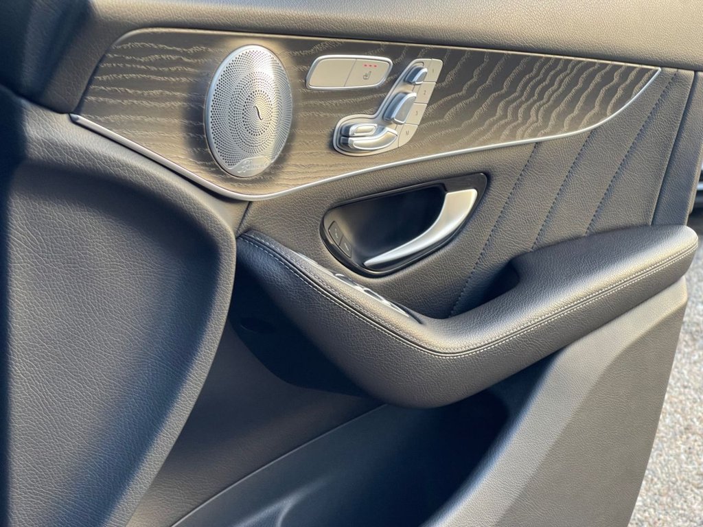 Used Mercedes-Benz GLC 2018 for sale - 77770951: Photo 50