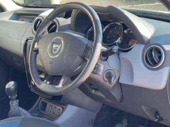 Used Dacia Duster 2016 for sale - 75136080: Photo