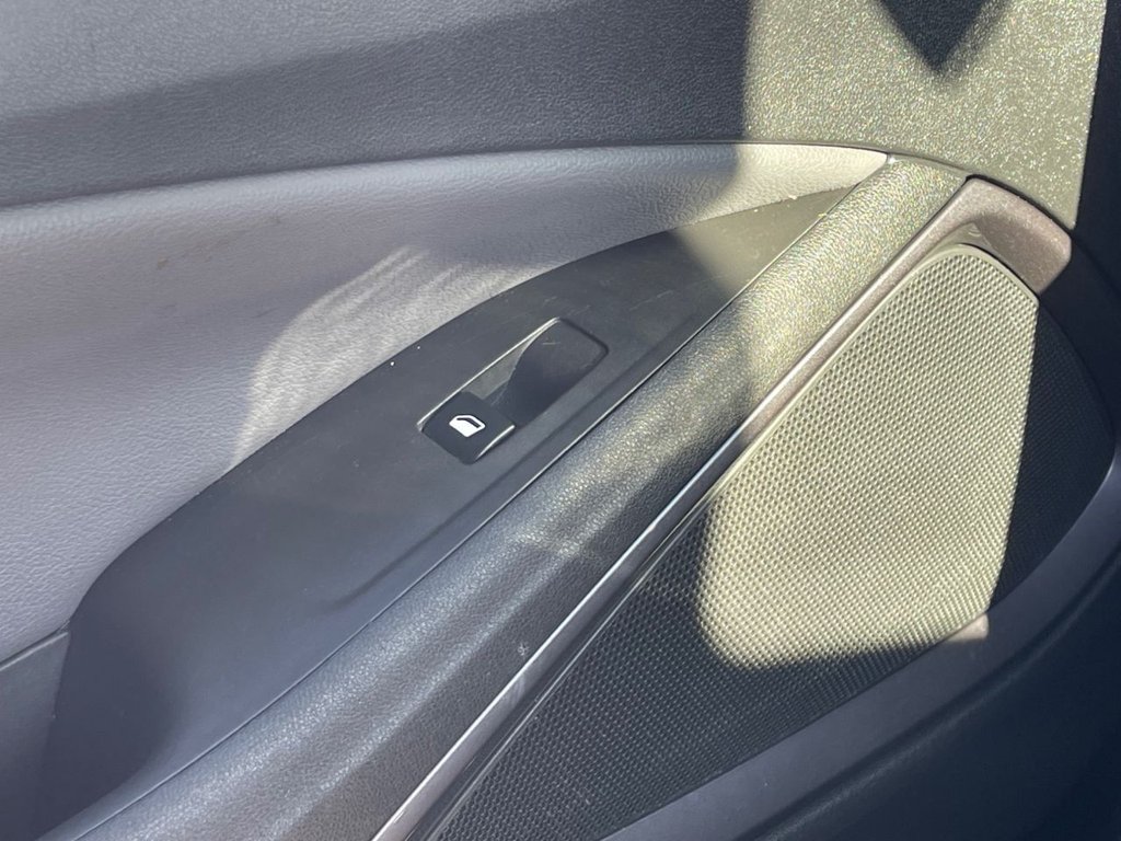 Used Vauxhall Crossland X 2019 for sale - 76228931: Photo 32