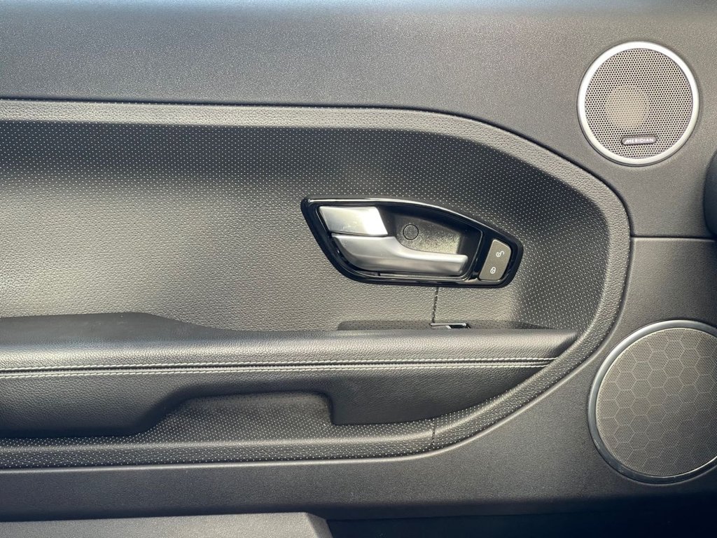 Used Land Rover Range Rover Evoque 2015 for sale - 76574773: Photo 32