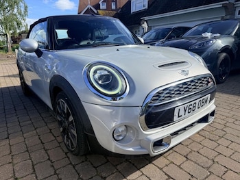 Used MINI Convertible 2018 for sale - 78619283: Photo