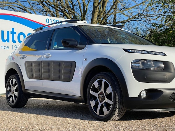 Used Citroen C4 Cactus 2015 for sale - 75136408: Photo 26