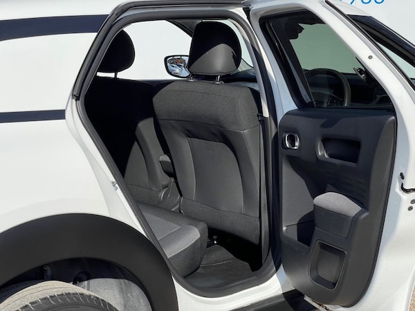 Used Citroen C4 Cactus 2015 for sale - 75136408: Photo 32