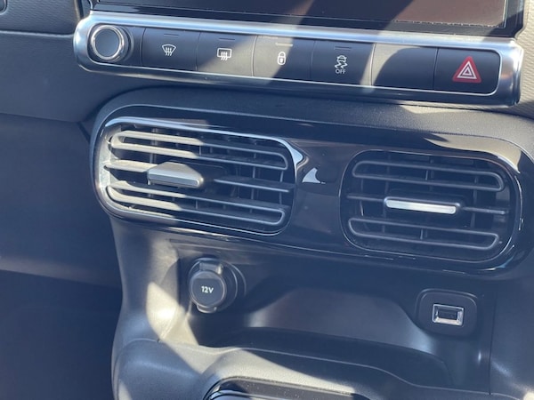 Used Citroen C4 Cactus 2015 for sale - 75136408: Photo 39