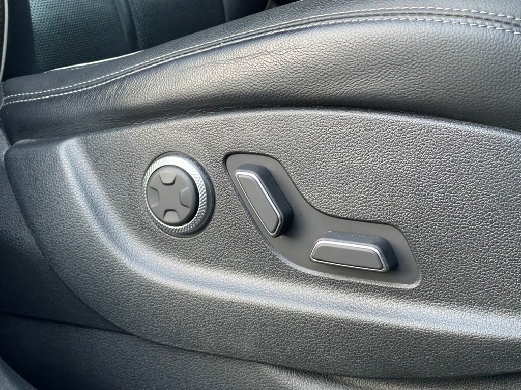 Used Genesis GV70 2022 for sale - 76546785: Photo 13