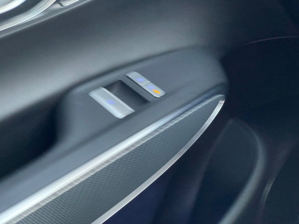 Used Genesis GV70 2022 for sale - 76546785: Photo 31