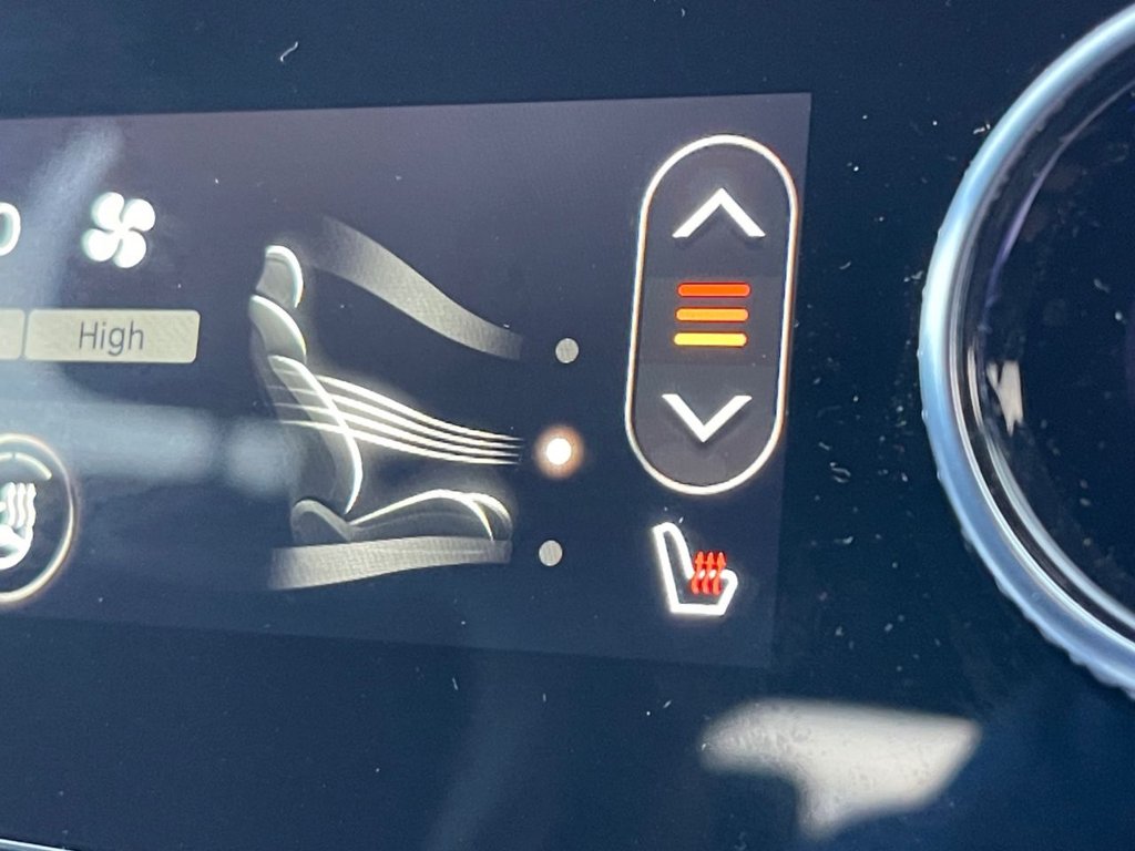 Used Genesis GV70 2022 for sale - 76546785: Photo 4