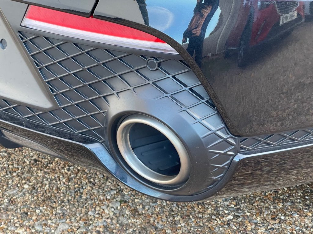 Used Genesis GV70 2022 for sale - 76546785: Photo 5