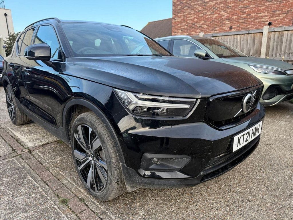Used Volvo XC40 2021 for sale - 76590945: Photo 1