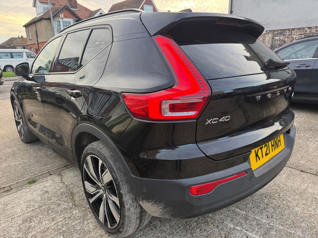 Used Volvo XC40 2021 for sale - 76590945: Photo 9