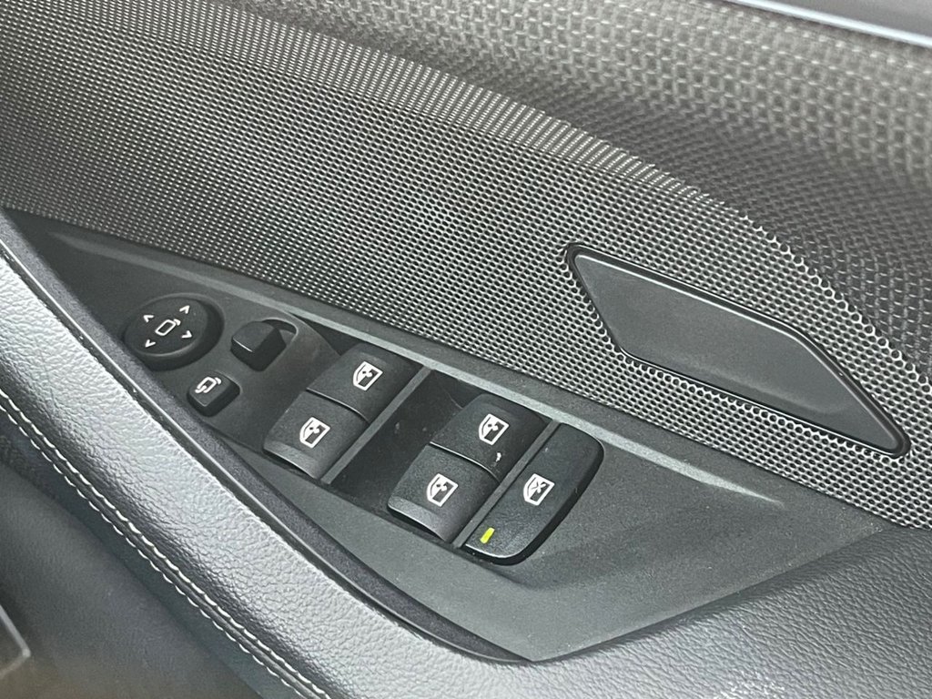 Used BMW i4 2023 for sale - 75739338: Photo 18